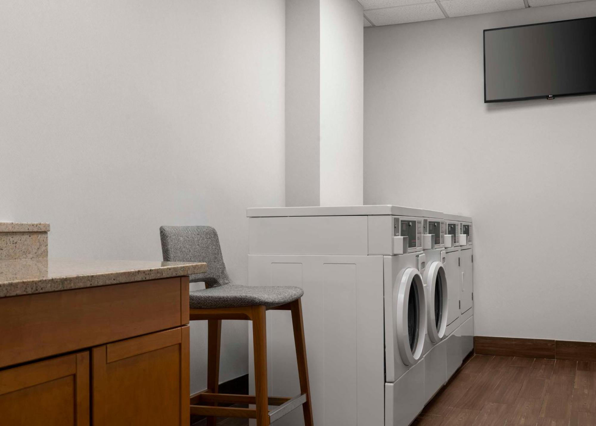 Homewood Suites By Hilton Boston Cambridge-Arlington, Ma Εξωτερικό φωτογραφία