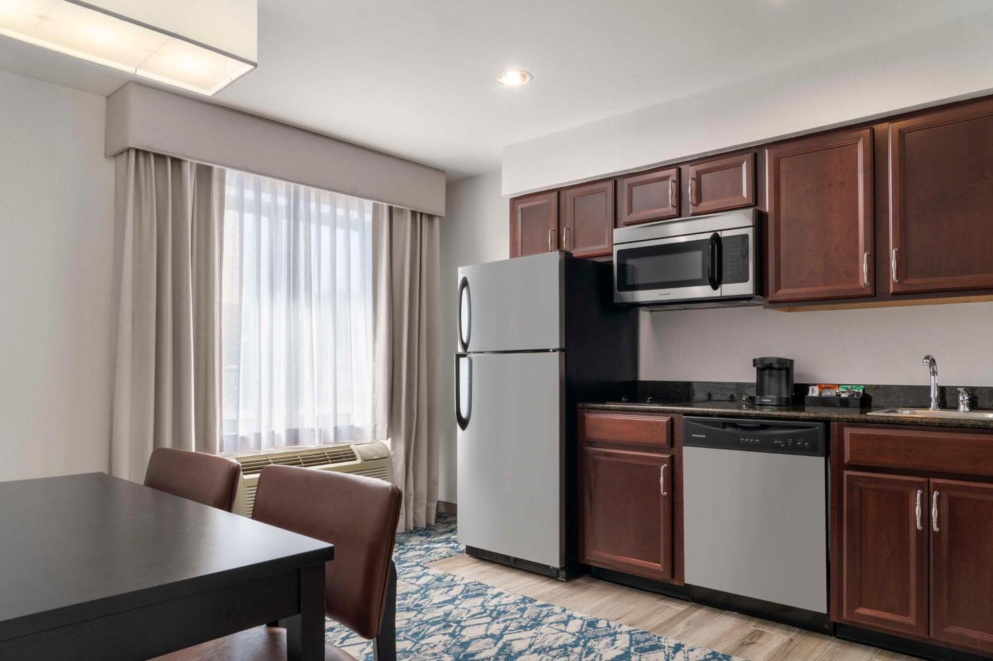 Homewood Suites By Hilton Boston Cambridge-Arlington, Ma Εξωτερικό φωτογραφία